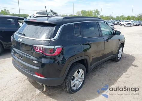 2022 Jeep Compass Latitude 4X4 from USA, damaged, VIN 3C4NJDBB8NT132250